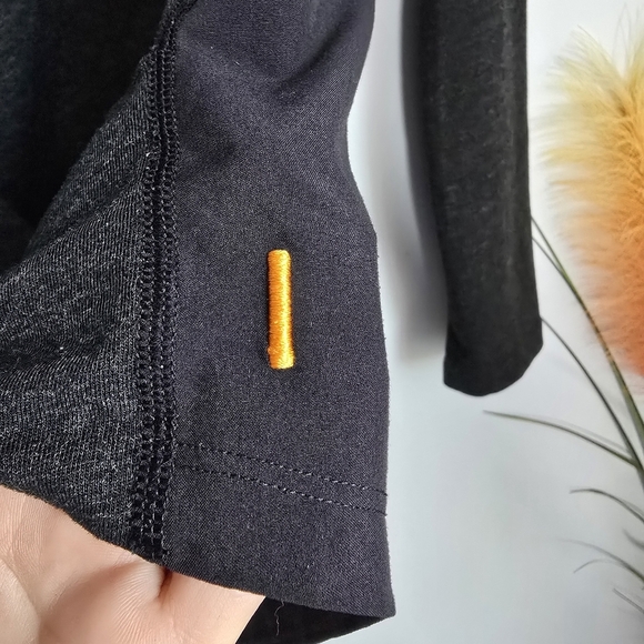 LUCY Charcoal Gray Uplifting Wrap Surplice Wool Blend Jersey Knit Top SZ Medium - Picture 5 of 9